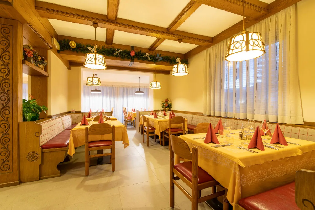 Hotel Primula *** Campitello di Fassa Sala da Pranzo Val di Fassa - Trentino - Dolomiti